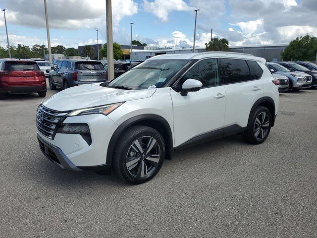 used 2025 Nissan Rogue car, priced at $29,999