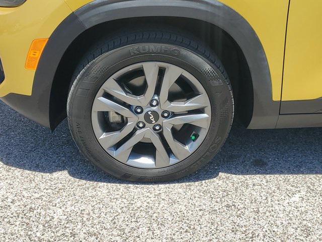 used 2023 Kia Seltos car, priced at $18,999
