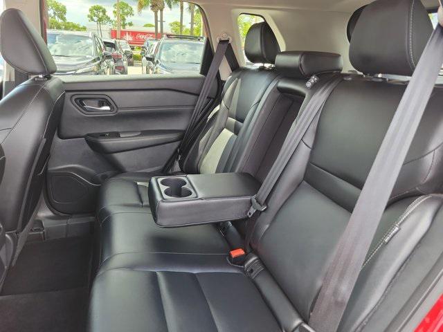 used 2025 Nissan Rogue car, priced at $29,999