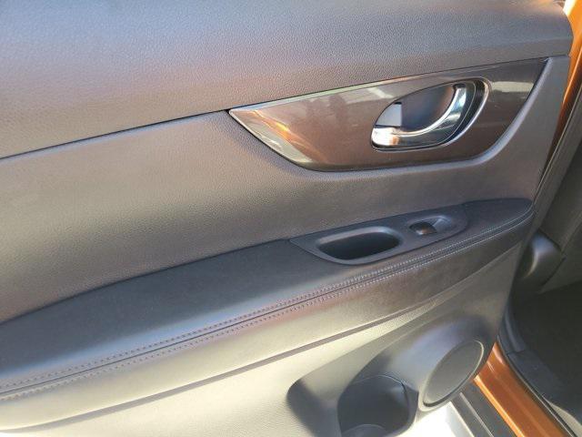 used 2019 Nissan Rogue car, priced at $15,999