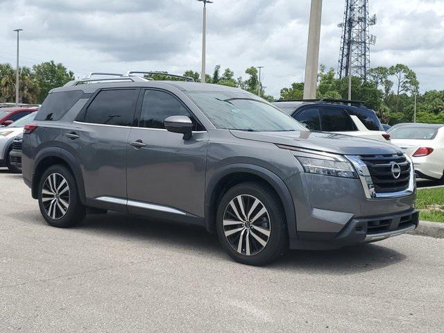 used 2023 Nissan Pathfinder car, priced at $34,999