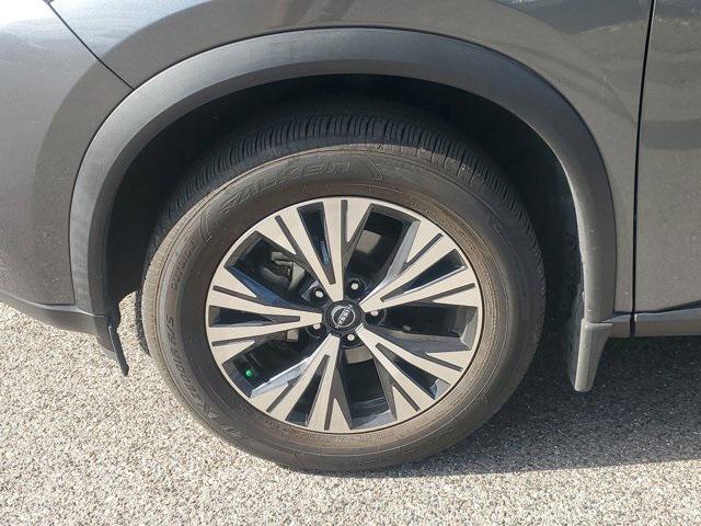 used 2023 Nissan Rogue car, priced at $17,999