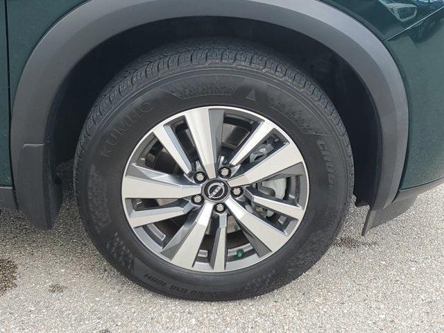 used 2024 Nissan Pathfinder car, priced at $34,999