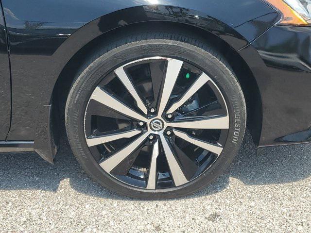 used 2022 Nissan Altima car, priced at $19,999