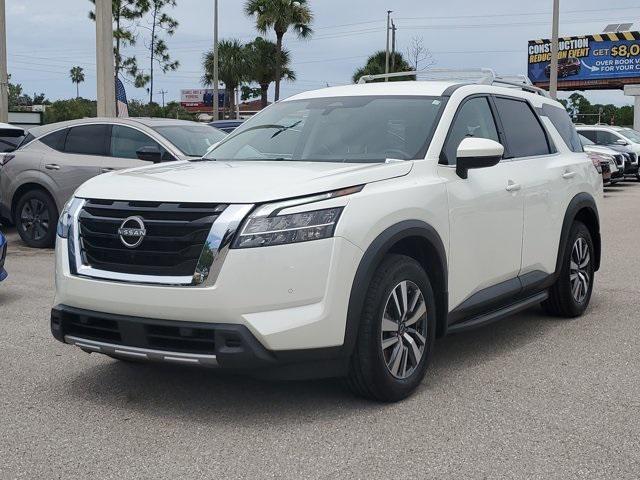 used 2024 Nissan Pathfinder car, priced at $32,999