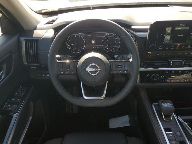 new 2025 Nissan Pathfinder car, priced at $39,301