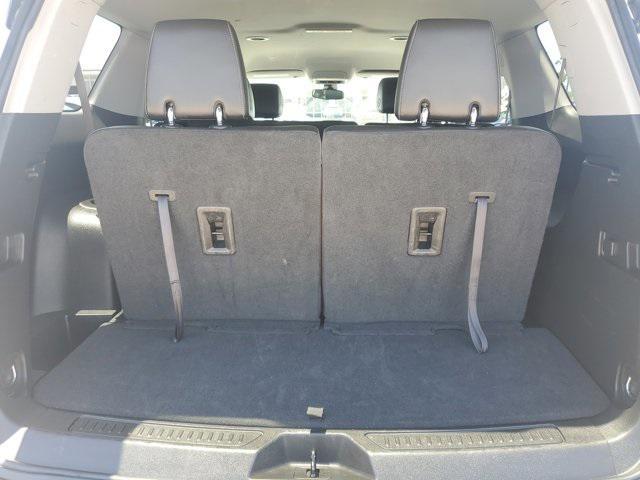 used 2023 GMC Acadia car, priced at $25,999