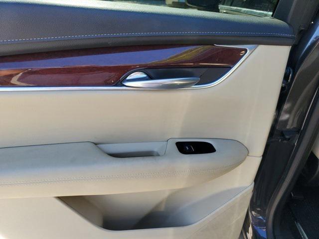 used 2018 Cadillac XT5 car, priced at $23,988