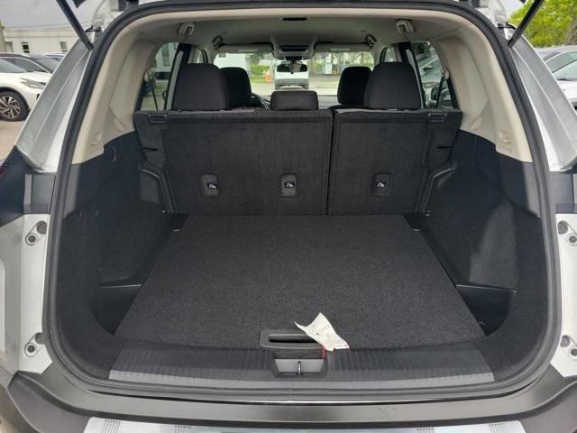 used 2022 Nissan Rogue car, priced at $24,999