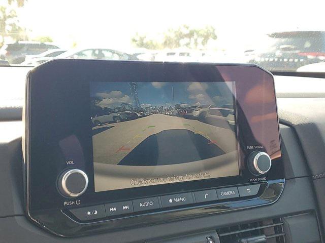 new 2025 Nissan Pathfinder car, priced at $33,477