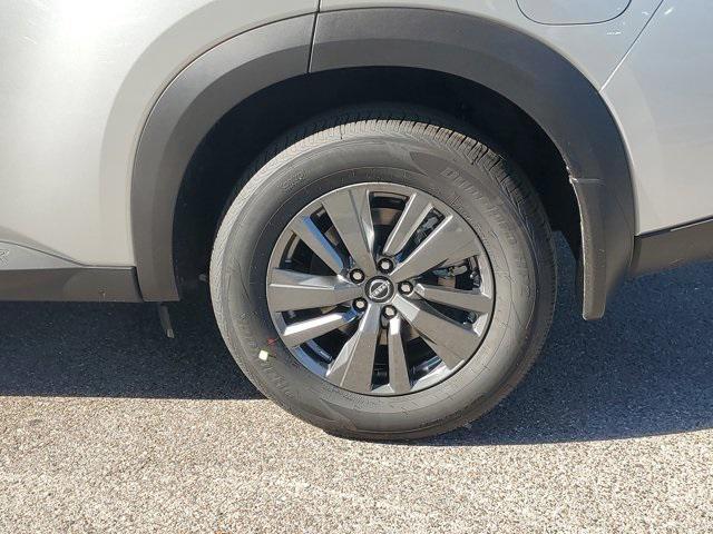 new 2025 Nissan Pathfinder car, priced at $33,477