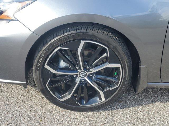 used 2023 Nissan Altima car, priced at $17,999