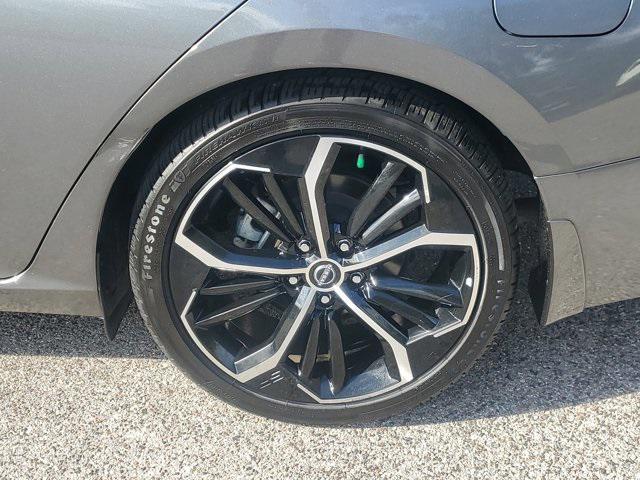 used 2023 Nissan Altima car, priced at $17,999