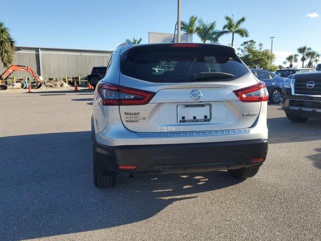 used 2022 Nissan Rogue car, priced at $22,999