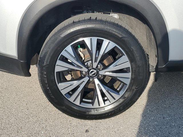 used 2023 Nissan Rogue car, priced at $18,999