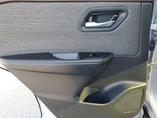 used 2023 Nissan Rogue car, priced at $18,999