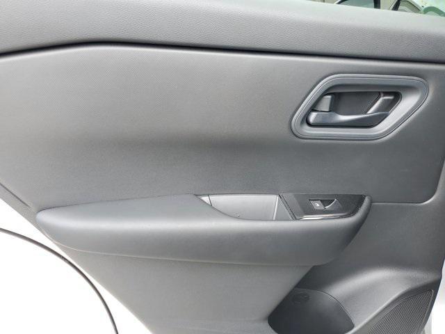 used 2025 Nissan Rogue car, priced at $25,999