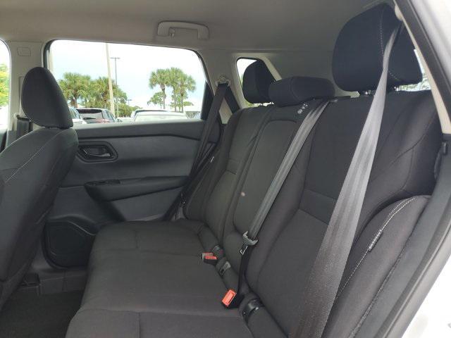 used 2025 Nissan Rogue car, priced at $25,999