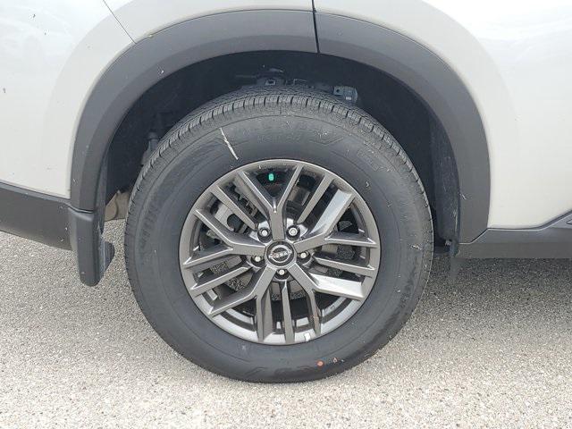 used 2025 Nissan Rogue car, priced at $25,999