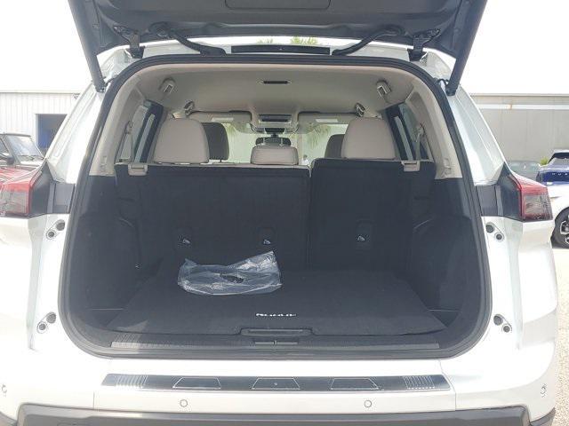 used 2025 Nissan Rogue car, priced at $26,999