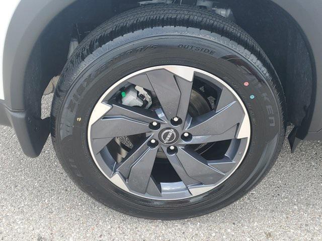 used 2025 Nissan Rogue car, priced at $26,999