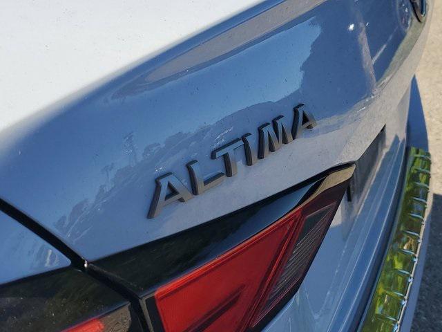 used 2023 Nissan Altima car, priced at $17,999