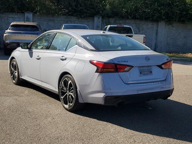 used 2023 Nissan Altima car, priced at $17,999