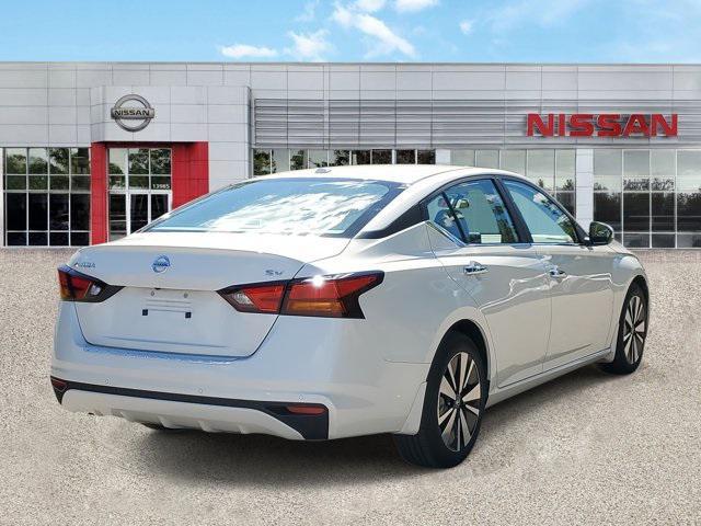 used 2022 Nissan Altima car, priced at $19,999