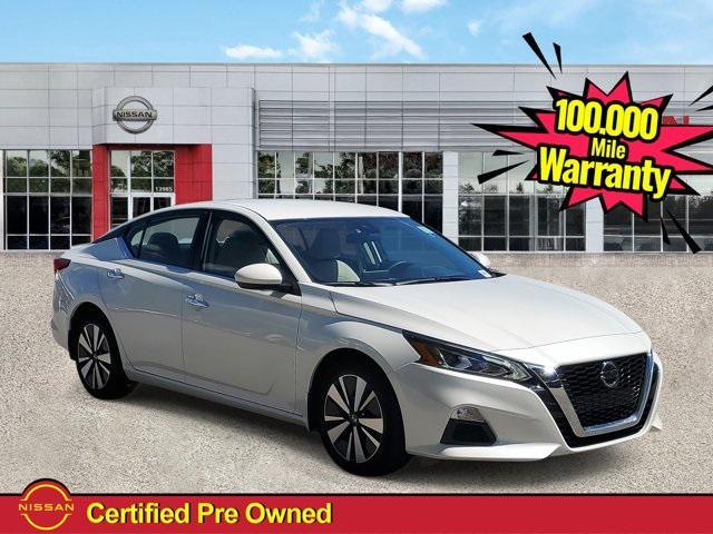 used 2022 Nissan Altima car, priced at $19,999