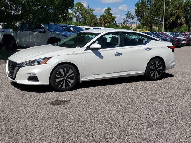 used 2022 Nissan Altima car, priced at $19,999