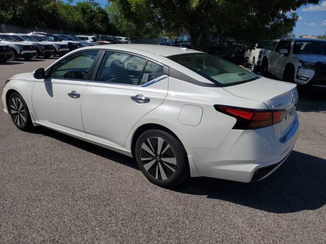 used 2022 Nissan Altima car, priced at $19,999
