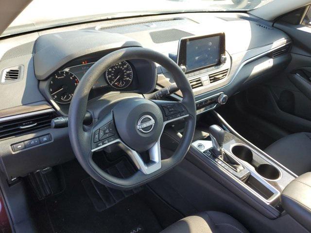 used 2023 Nissan Altima car, priced at $18,999