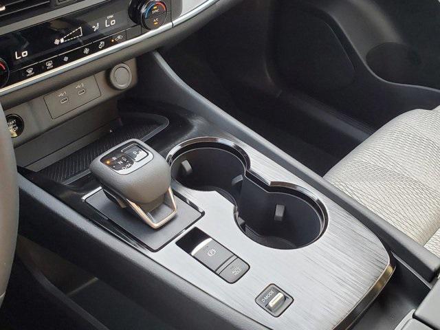 new 2025 Nissan Rogue car, priced at $31,727