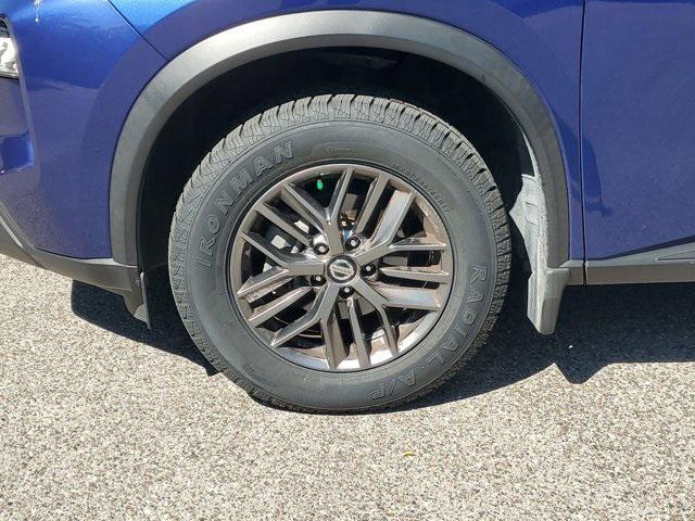 used 2021 Nissan Rogue car, priced at $18,999