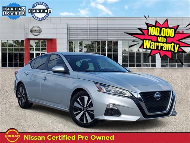 used 2022 Nissan Altima car, priced at $17,999