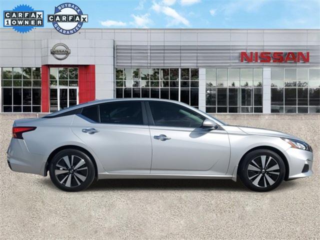 used 2022 Nissan Altima car, priced at $17,999