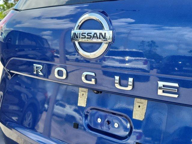 used 2021 Nissan Rogue car, priced at $19,999