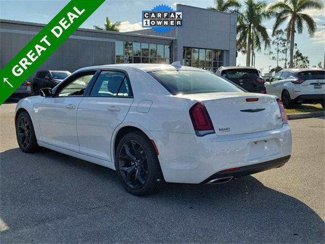 used 2022 Chrysler 300 car, priced at $18,999