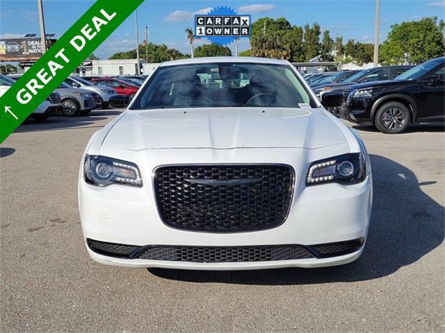 used 2022 Chrysler 300 car, priced at $18,999