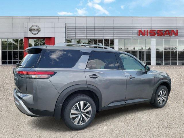 new 2025 Nissan Pathfinder car, priced at $40,921