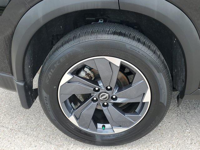 used 2025 Nissan Rogue car, priced at $25,999