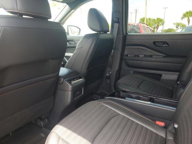 used 2024 Nissan Pathfinder car, priced at $33,999