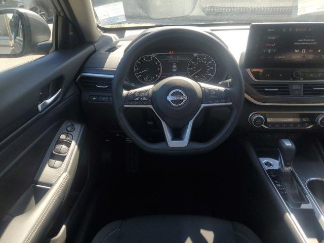 new 2025 Nissan Altima car, priced at $27,829