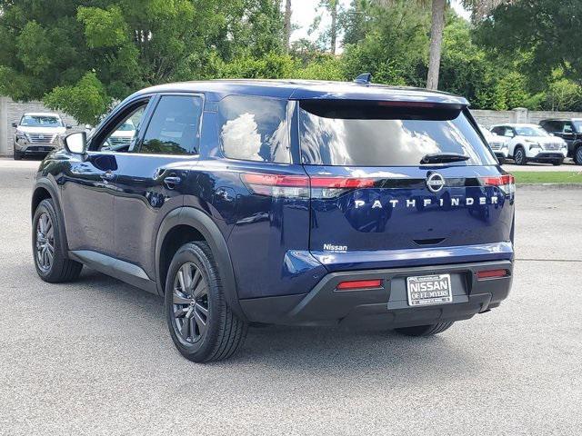 used 2022 Nissan Pathfinder car, priced at $21,999