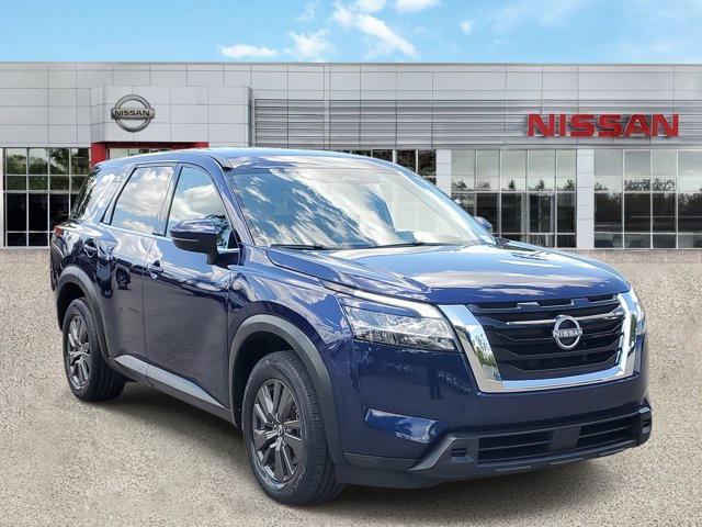 used 2022 Nissan Pathfinder car, priced at $21,999