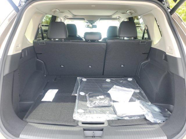 new 2025 Nissan Rogue car, priced at $40,261