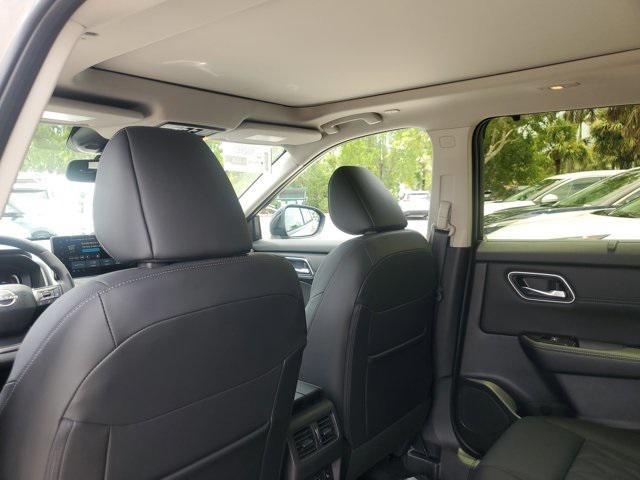 new 2025 Nissan Rogue car, priced at $40,261