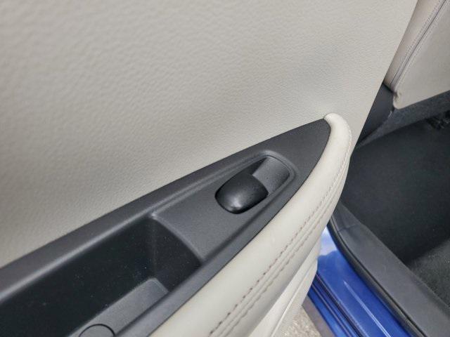 used 2020 Nissan Rogue Sport car, priced at $17,999