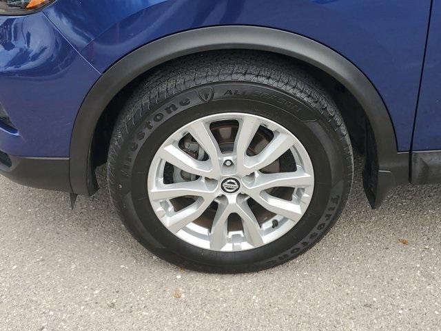 used 2020 Nissan Rogue Sport car, priced at $17,999
