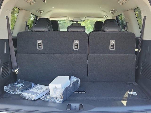 new 2025 Nissan Armada car, priced at $56,307